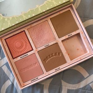 Cheekleaders Palette